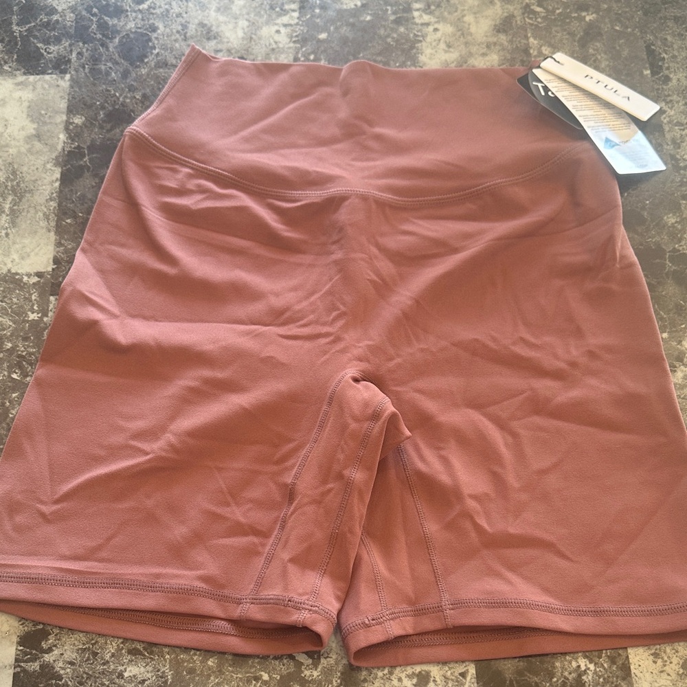 Ptula shorts small